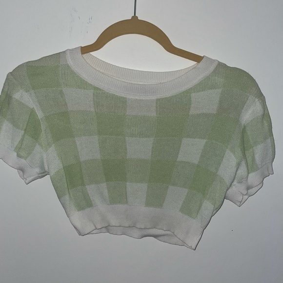 Cropped checkered top - Picture 2 of 4